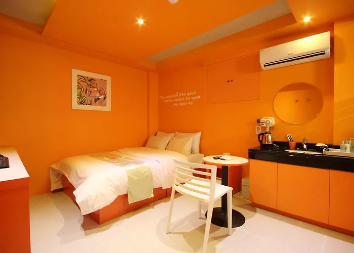 Hotel Fiona